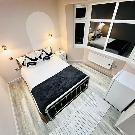 London Crescent House Top Location Ensuites Rooms Great Value Eksteriør billede