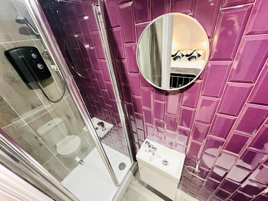 London Crescent House Top Location Ensuites Rooms Great Value Eksteriør billede