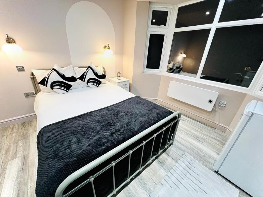 London Crescent House Top Location Ensuites Rooms Great Value Eksteriør billede